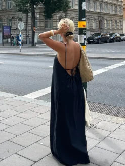 Djerf Avenue Breezy Klanning Svart Online