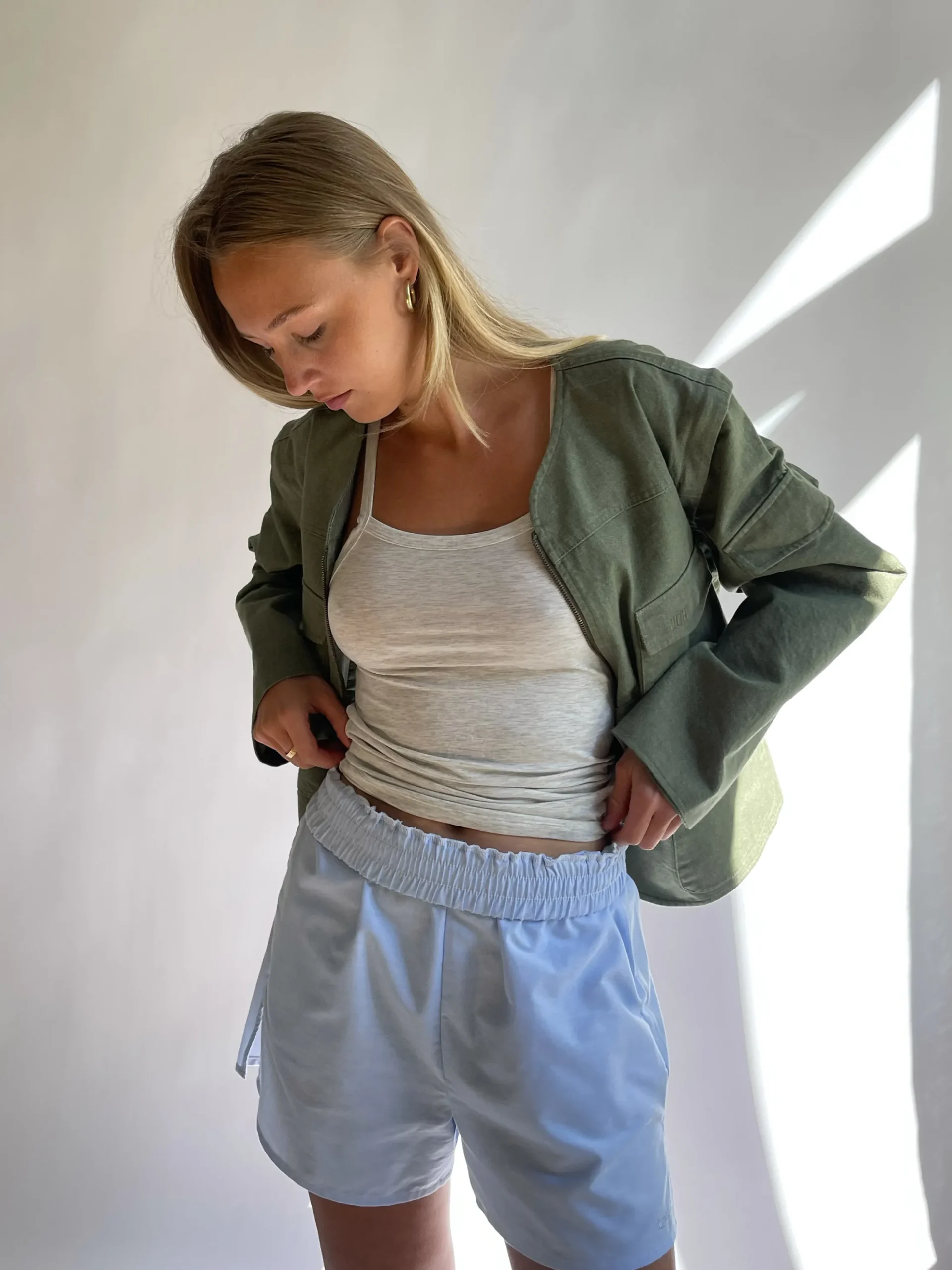 Djerf Avenue Breezy Shorts Bla Shop