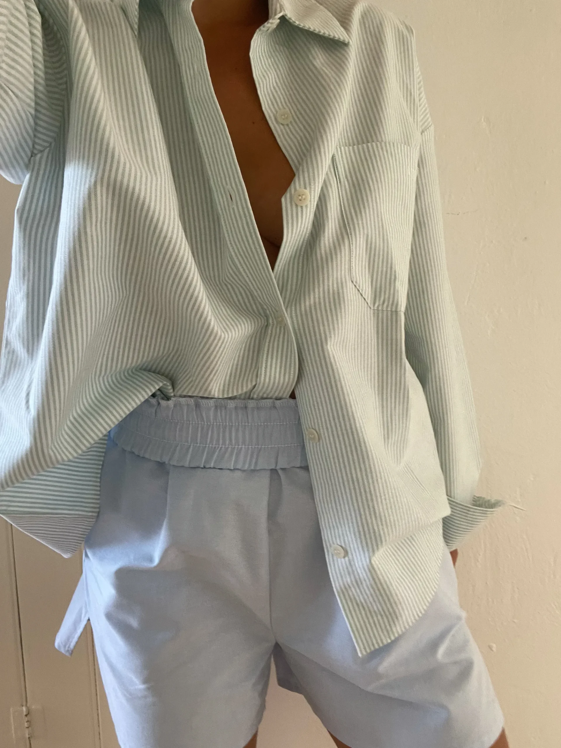 Djerf Avenue Breezy Shorts Bla Shop