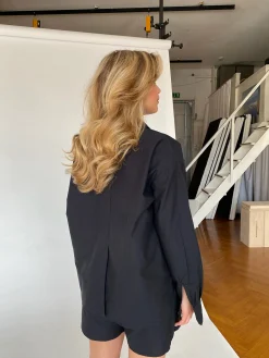 Djerf Avenue Breezy Shorts Svarta Best