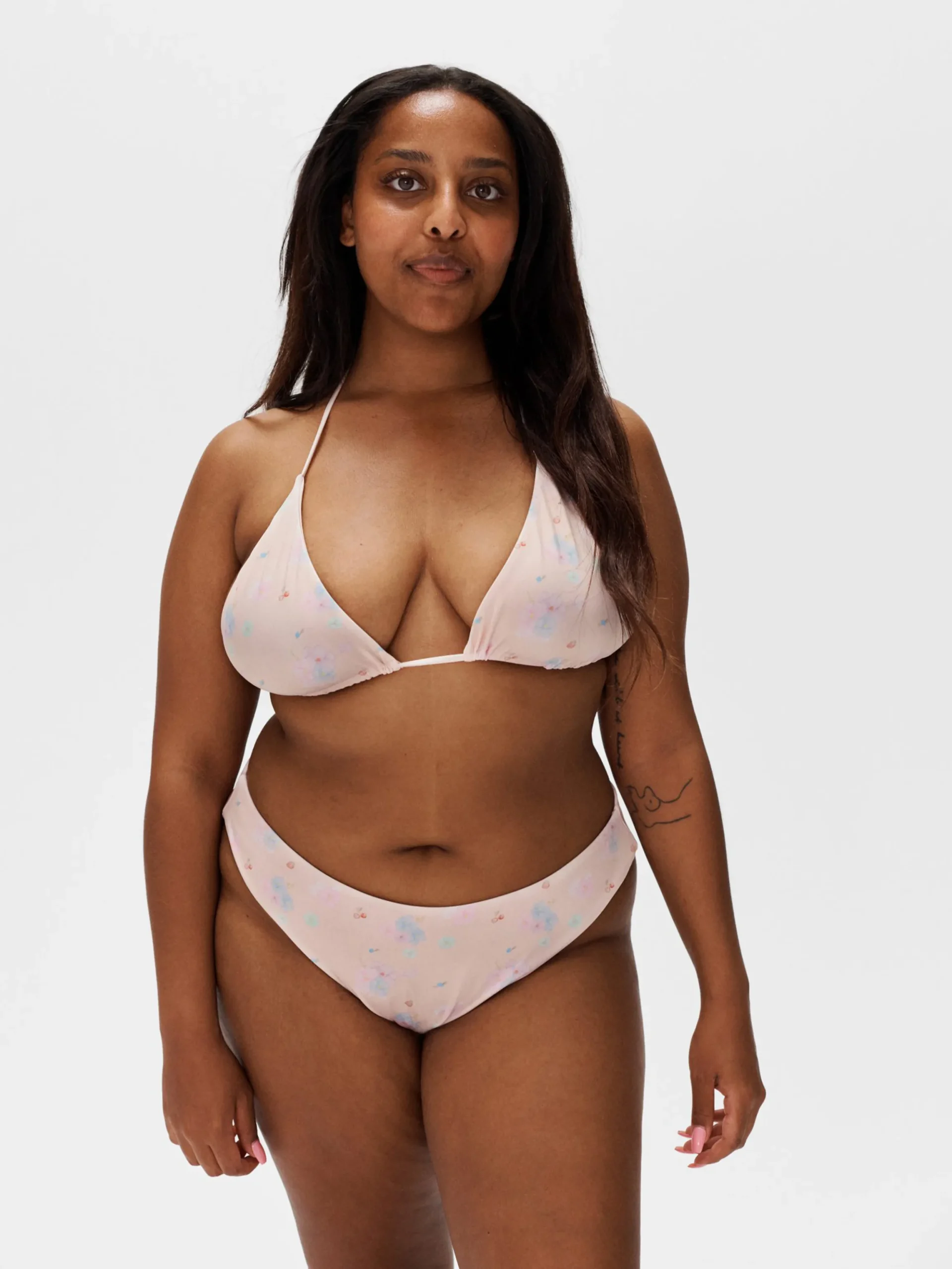 Djerf Avenue Cheeky Bottom Summer Island Outlet