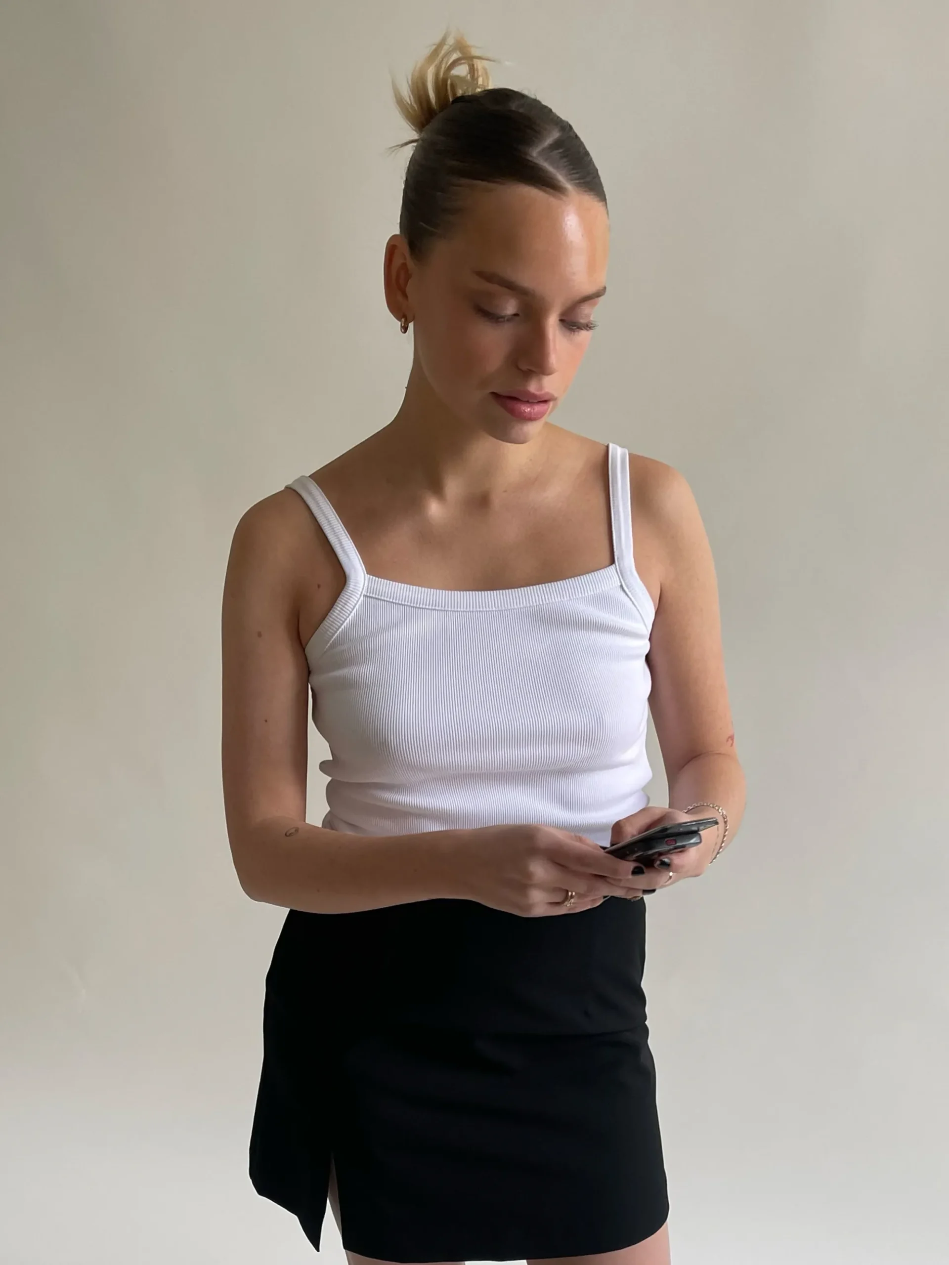 Djerf Avenue Daily Linne Ribbed White Clearance