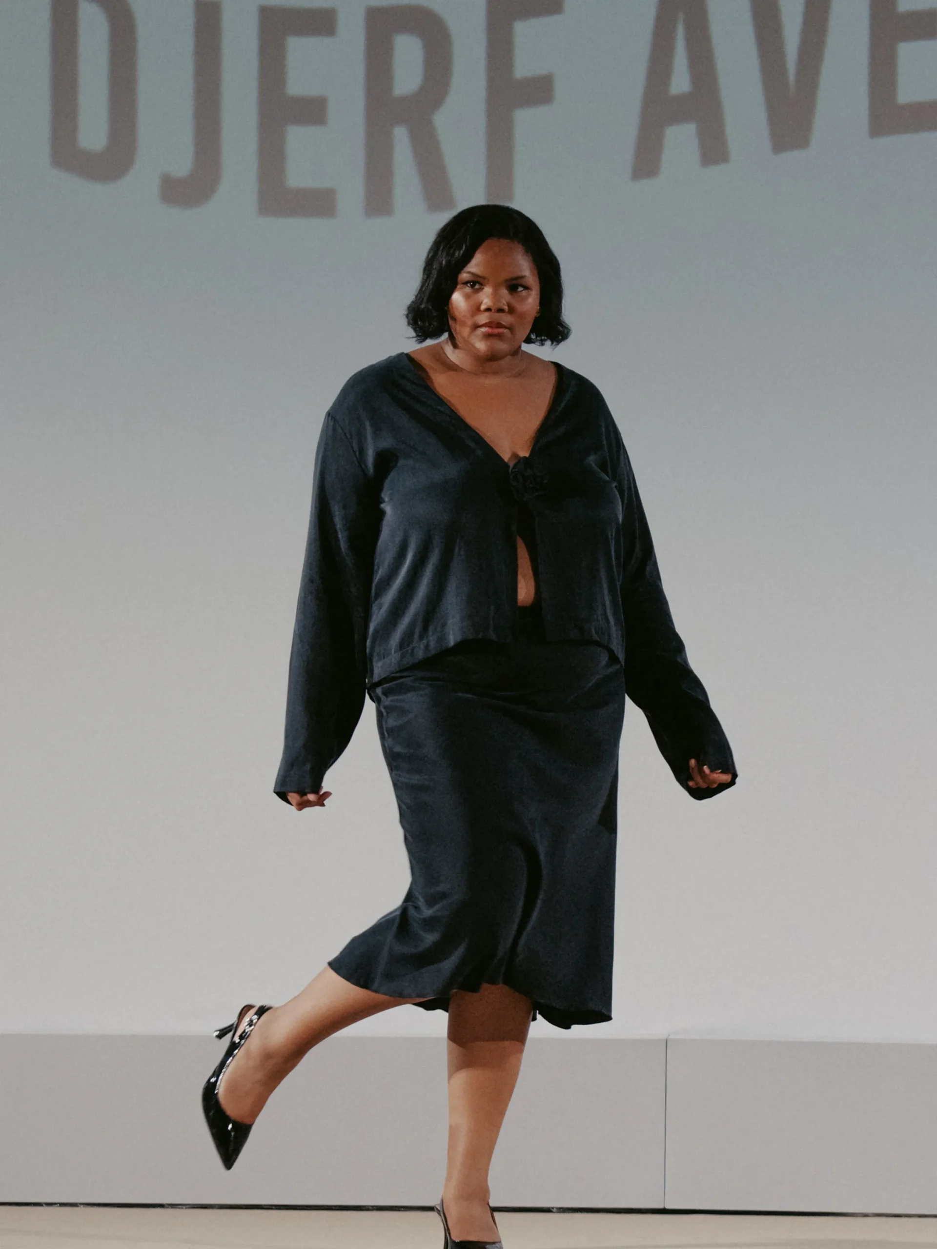 Djerf Avenue Dromkjol Ash New