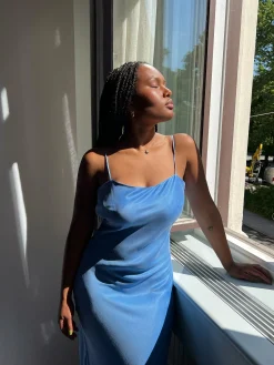 Djerf Avenue Dromklanning Midi Sky Best