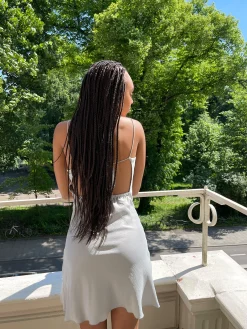 Djerf Avenue Dromklanning Mini Pebble Store