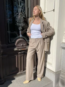 Djerf Avenue Favorit Byxor Havre Shop