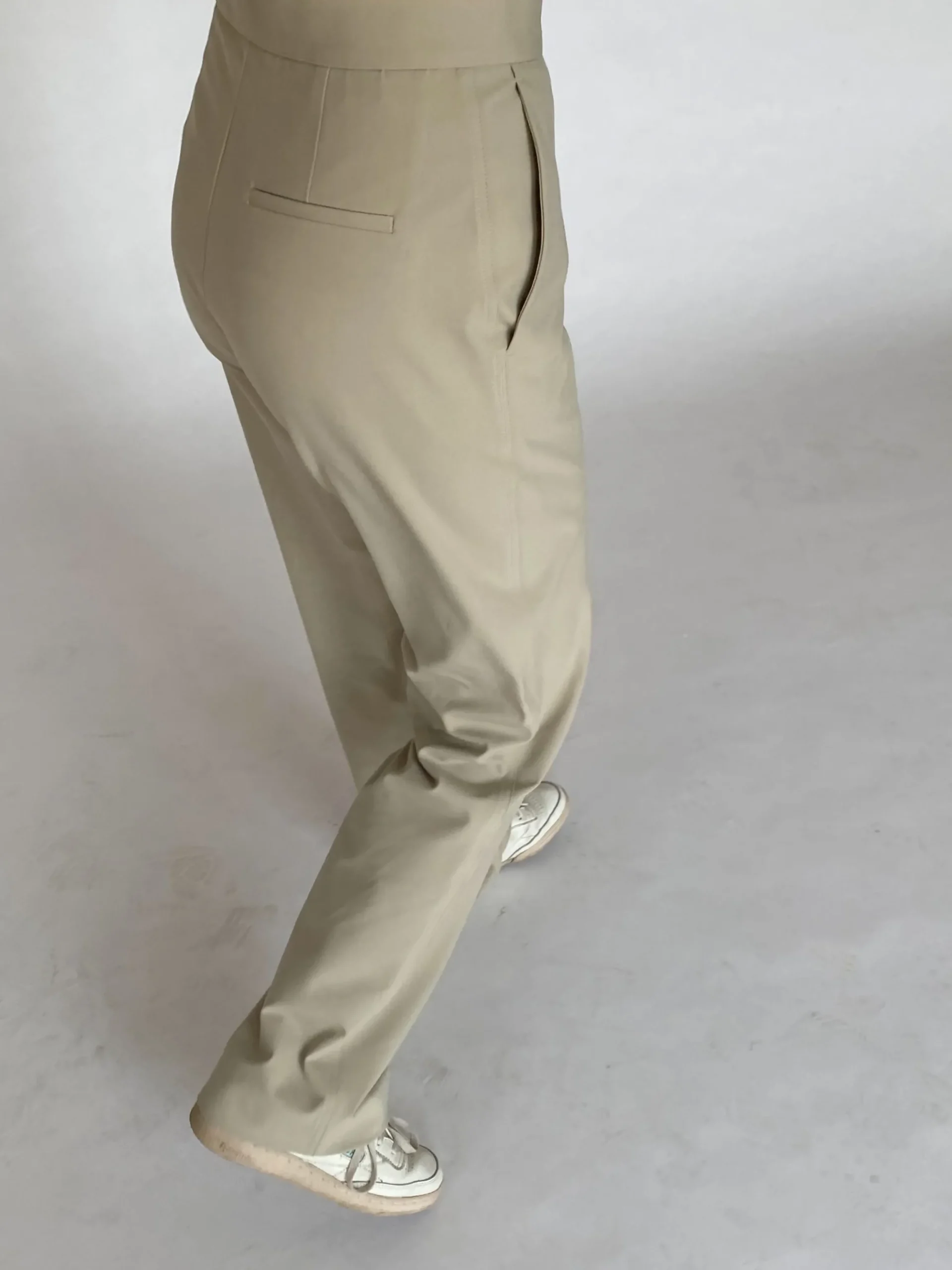 Djerf Avenue First Choice Pants Greige Fashion