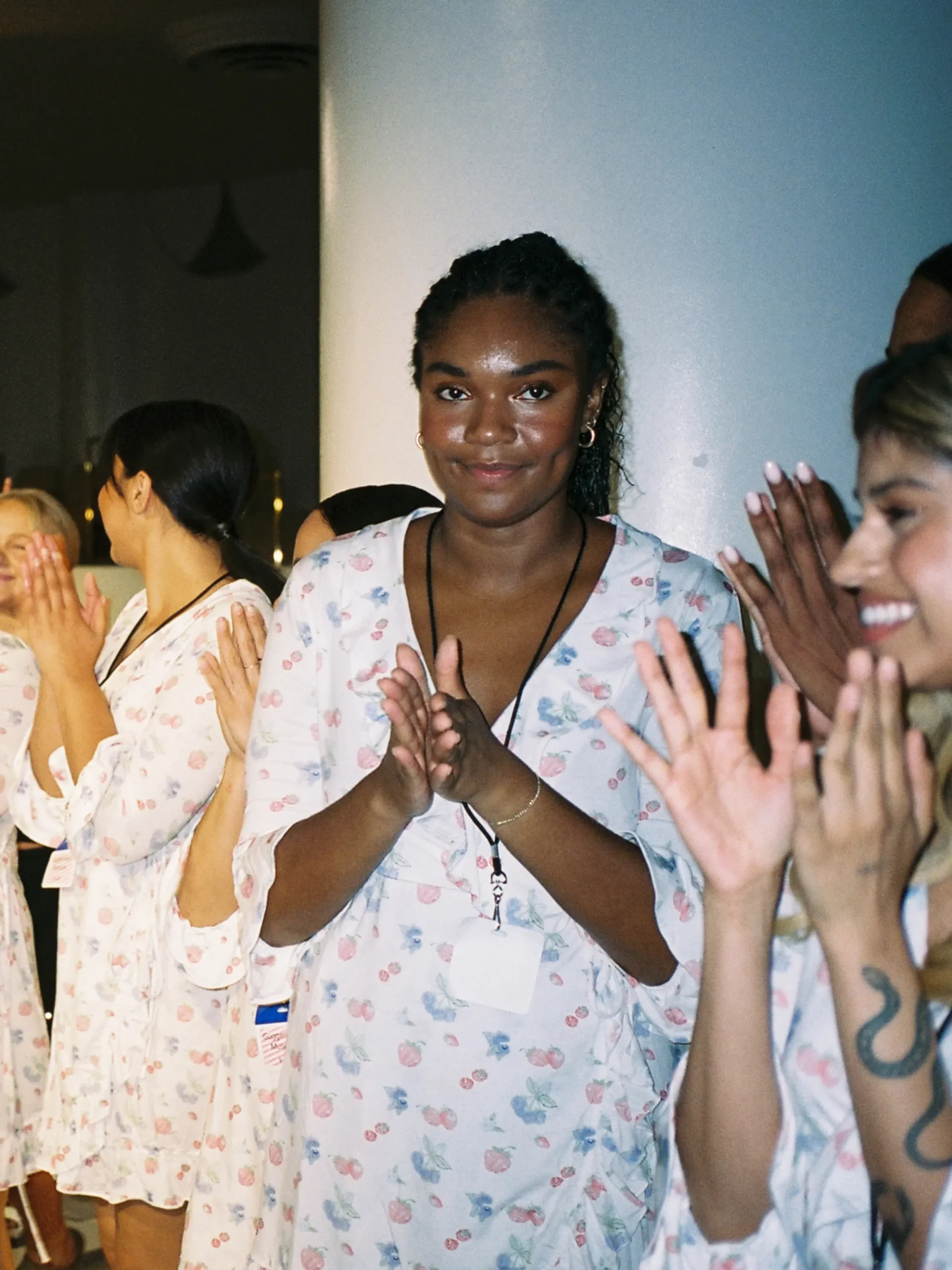 Djerf Avenue Go Slow Robe Sommarbar Fashion