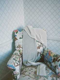 Djerf Avenue Kontrastscarf Beige Store