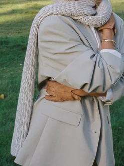 Djerf Avenue Kontrastscarf Beige Store