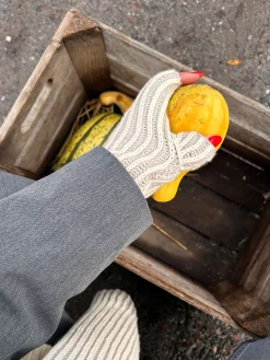 Djerf Avenue Kontrastvantar Beige Best