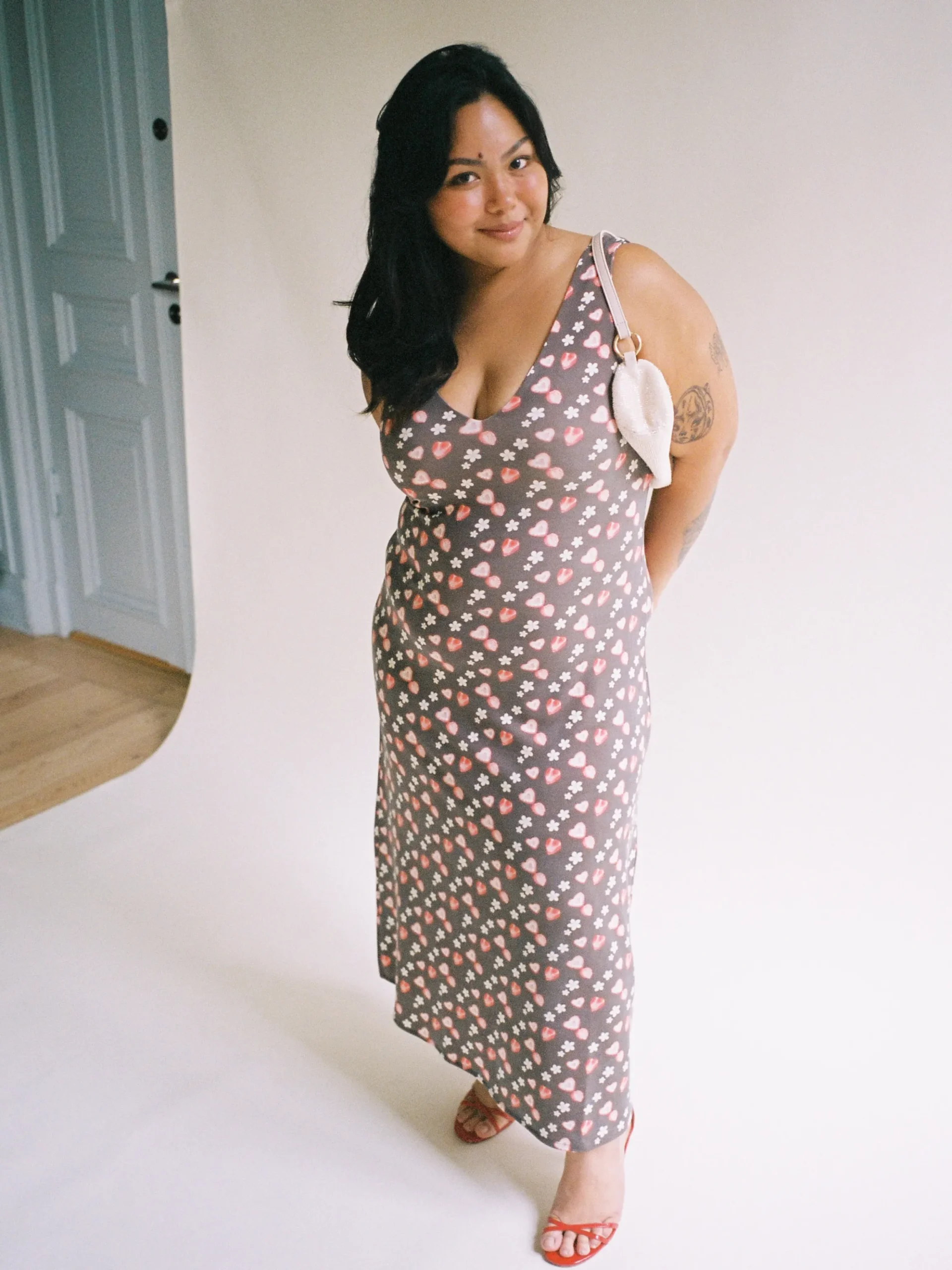 Djerf Avenue Midnattsklanning Wild Strawberry Cheap