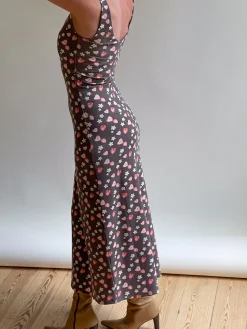 Djerf Avenue Midnattsklanning Wild Strawberry Cheap