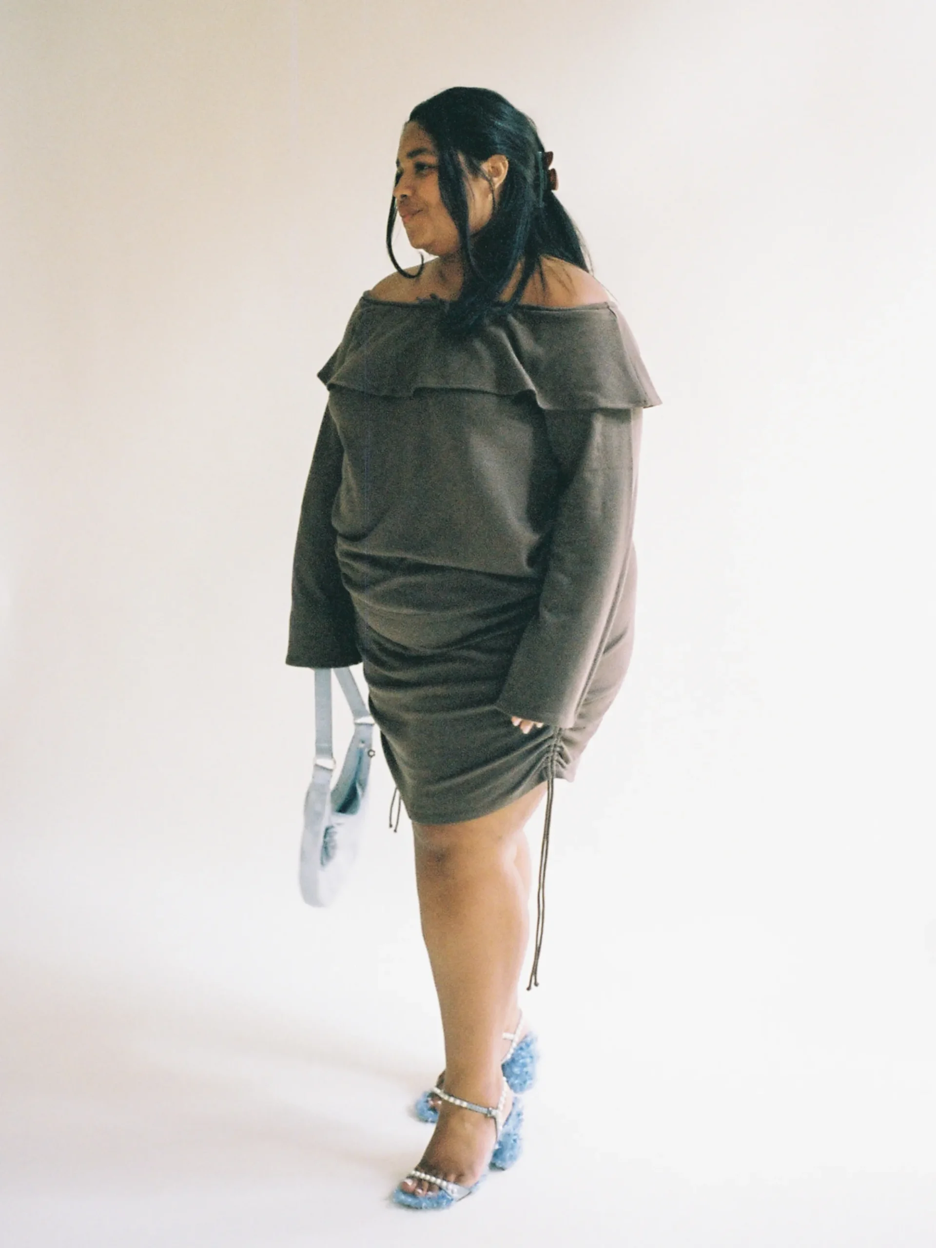 Djerf Avenue Morena Off Shoulder Topp Brun Outlet