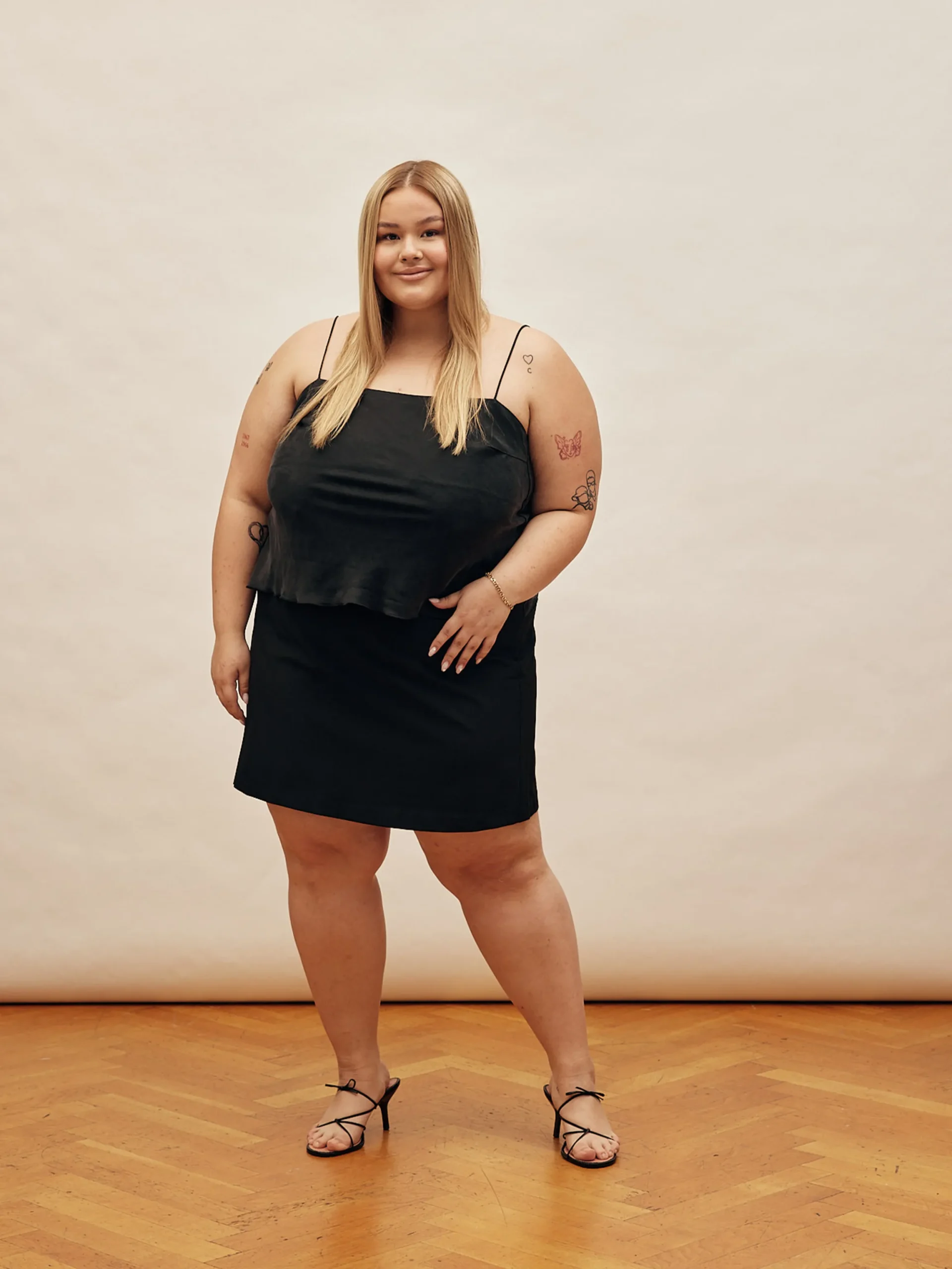 Djerf Avenue Must Have Mini Kjol Svart New