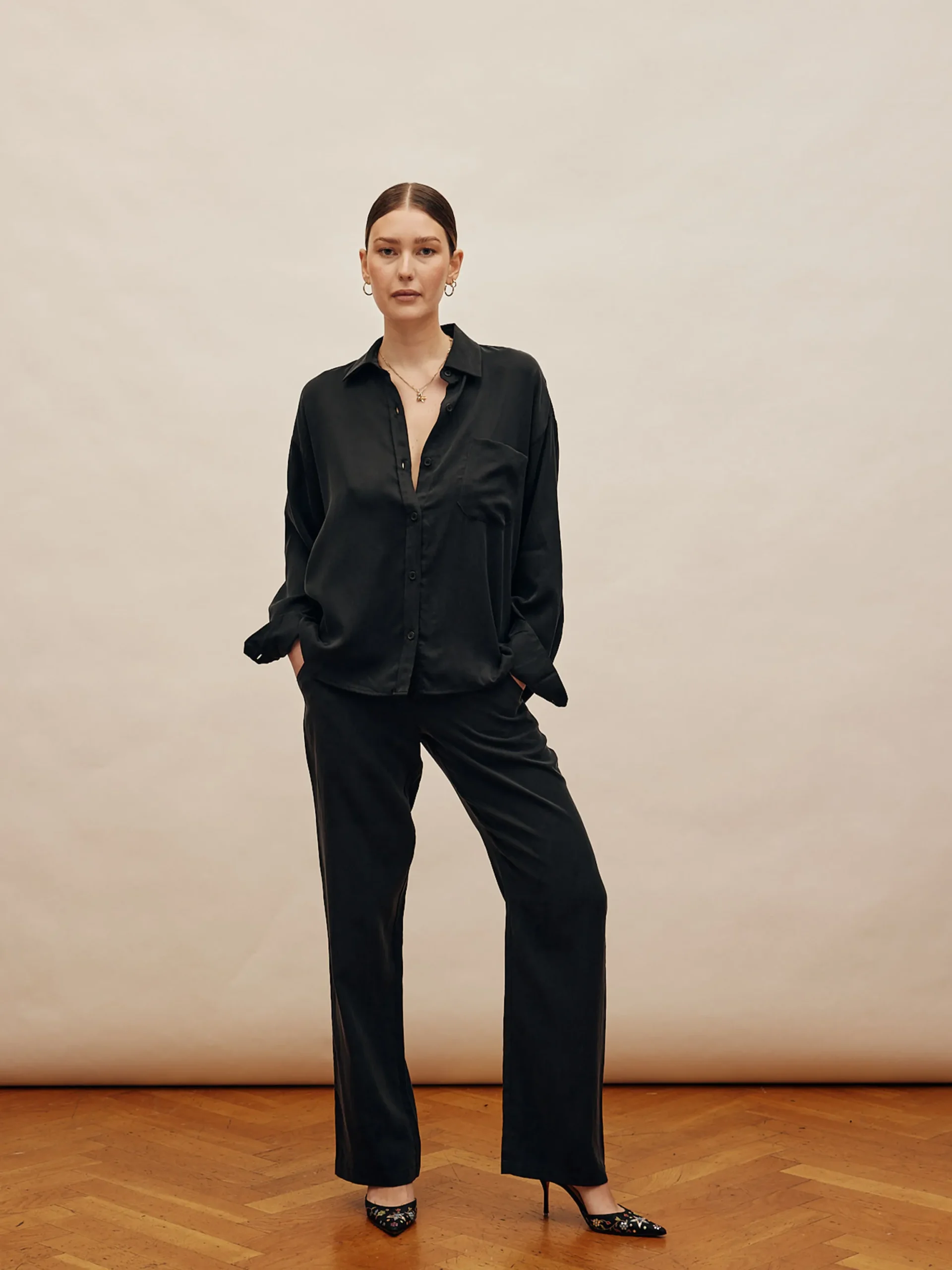 Djerf Avenue On The Go Byxor Ash Cheap