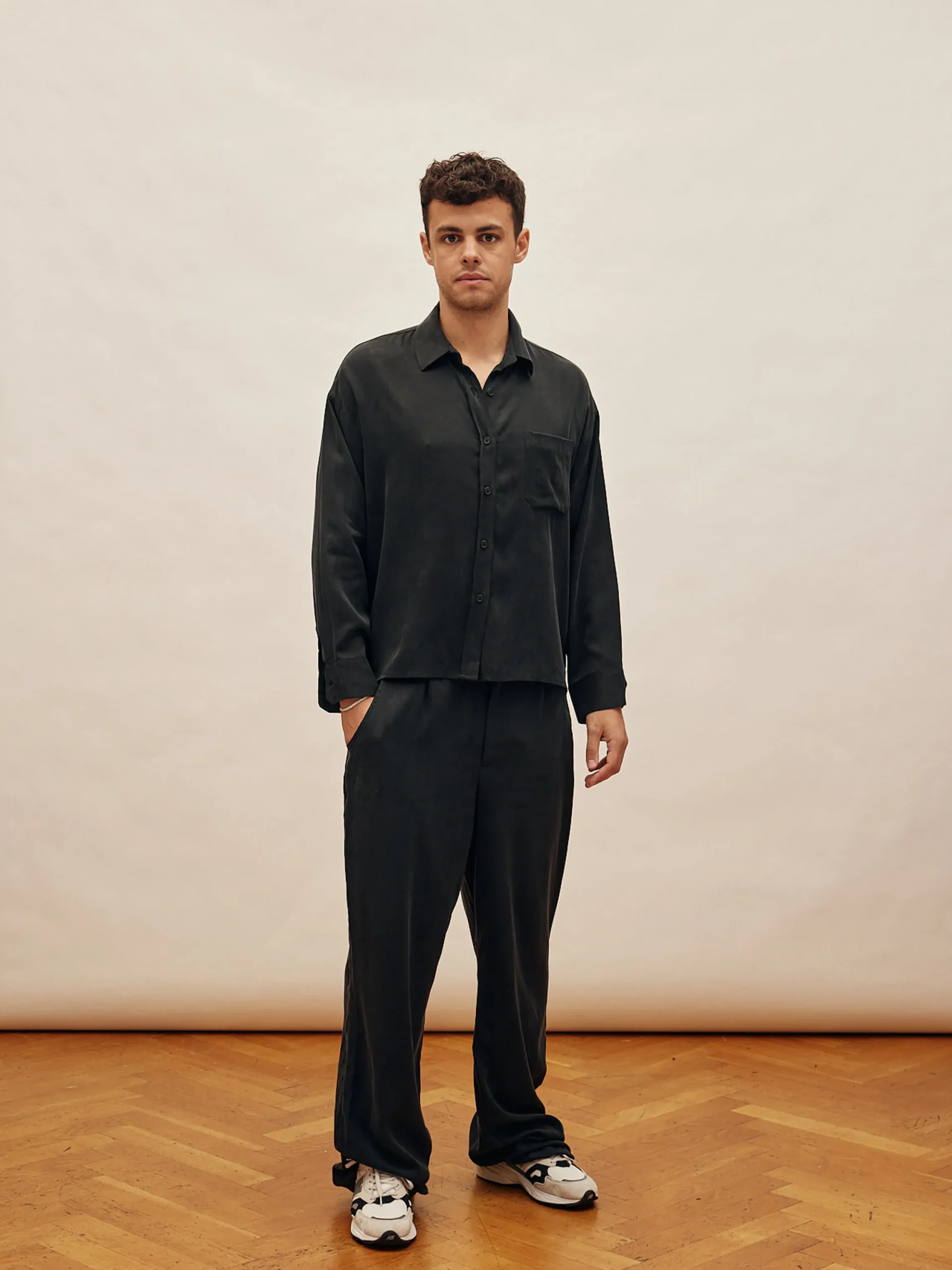 Djerf Avenue On The Go Byxor Ash - Tall Online