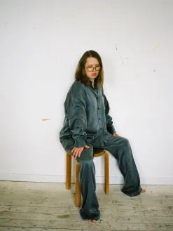 Djerf Avenue On The Go Shirt Storm Hot