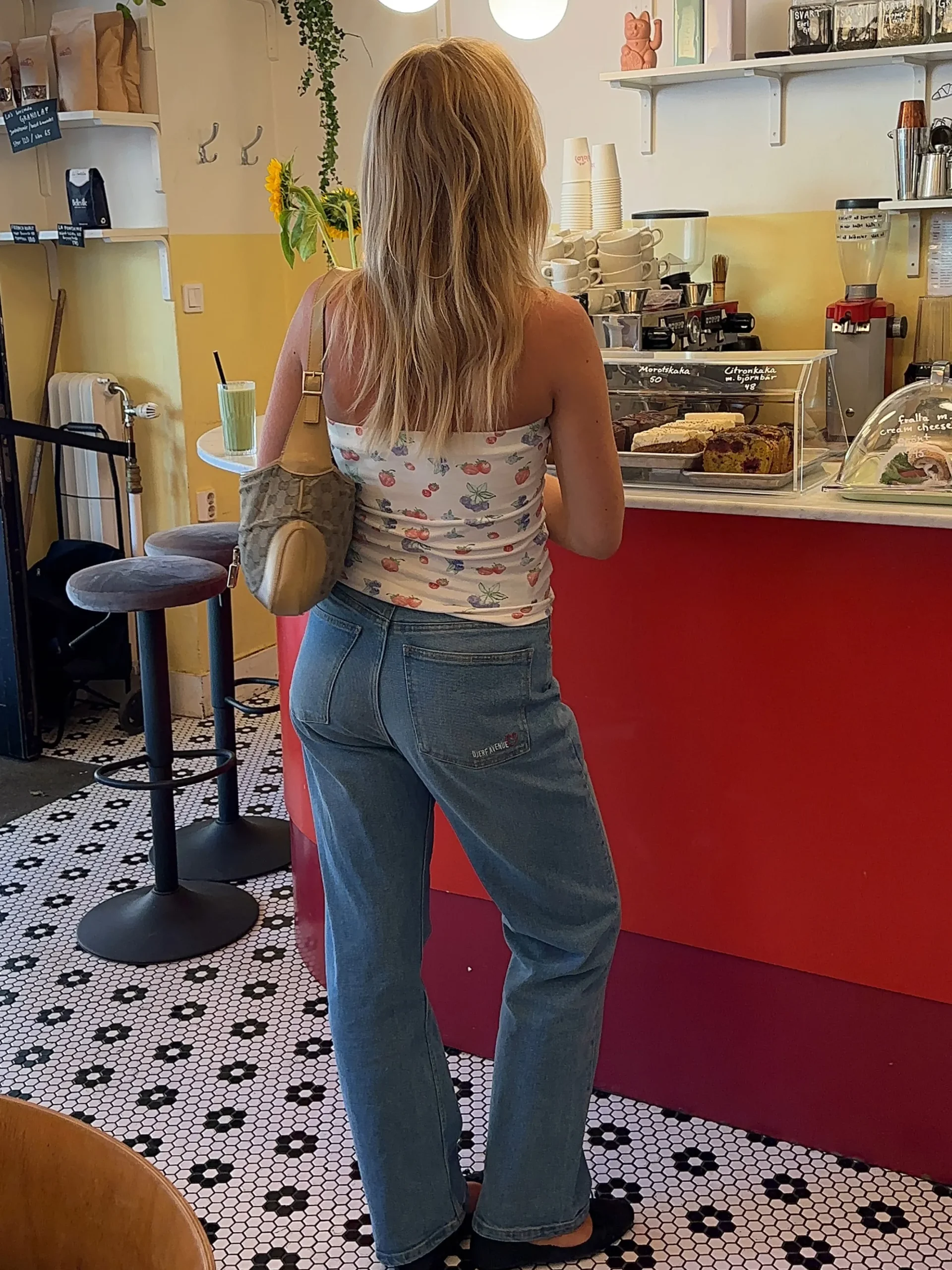 Djerf Avenue Raka Jeans Mellanbla Cheap