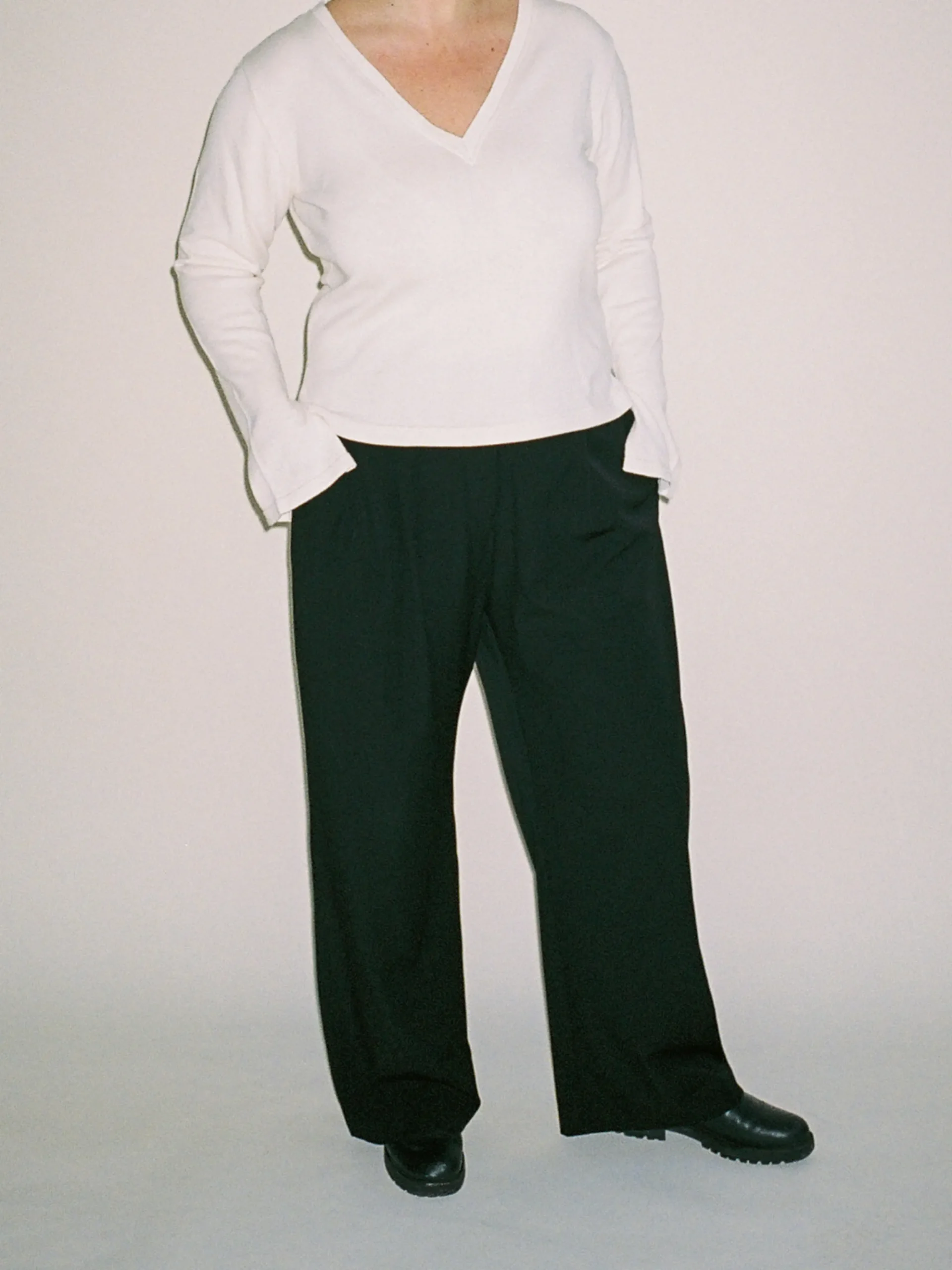 Djerf Avenue Remake Getaway V-Neck Top Cream Fashion