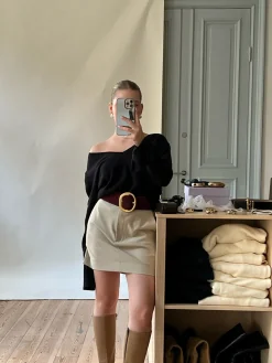 Djerf Avenue Remake Getaway V-Ringad Topp Svart Shop