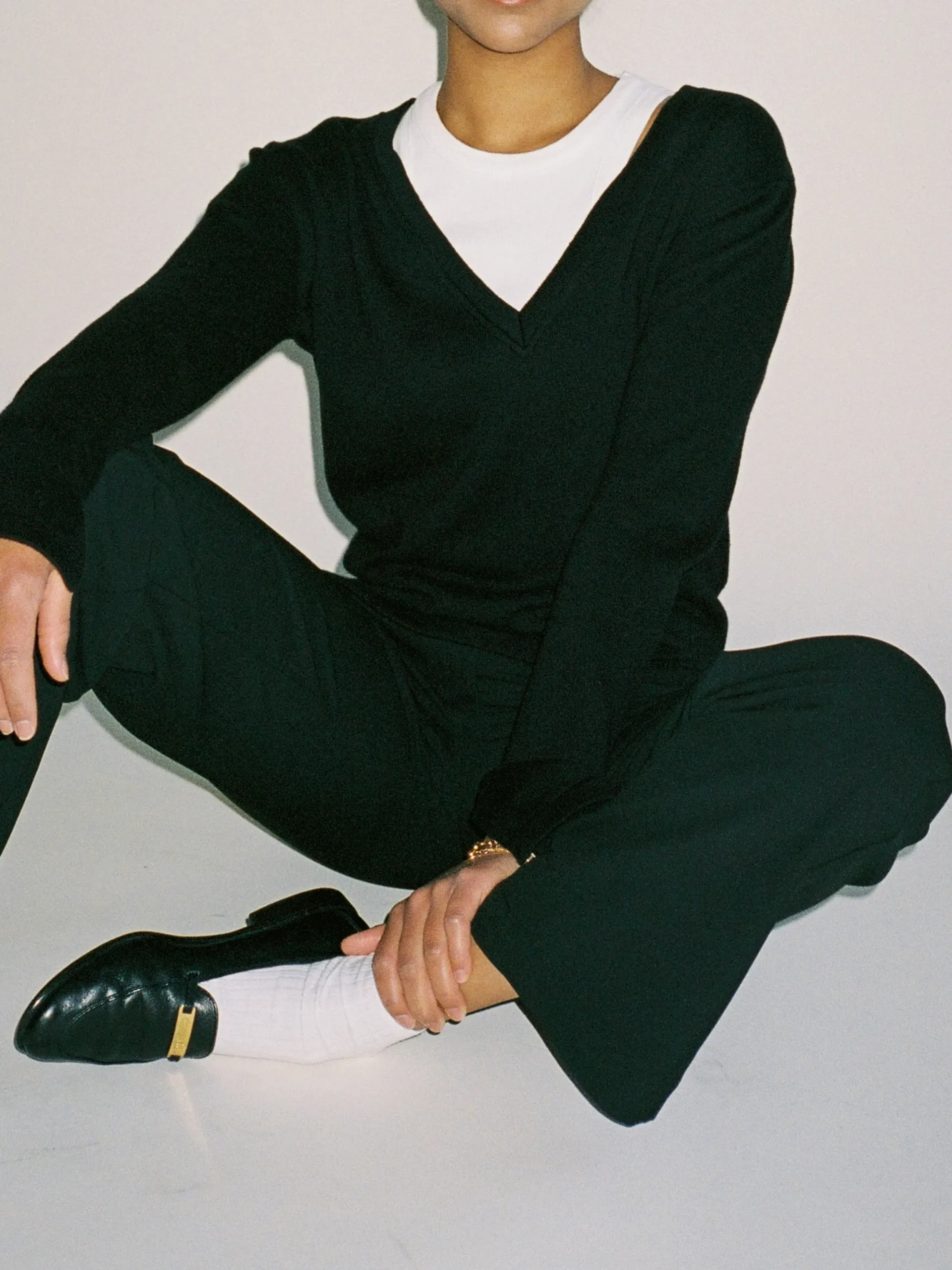 Djerf Avenue Remake Getaway V-Ringad Topp Svart Shop