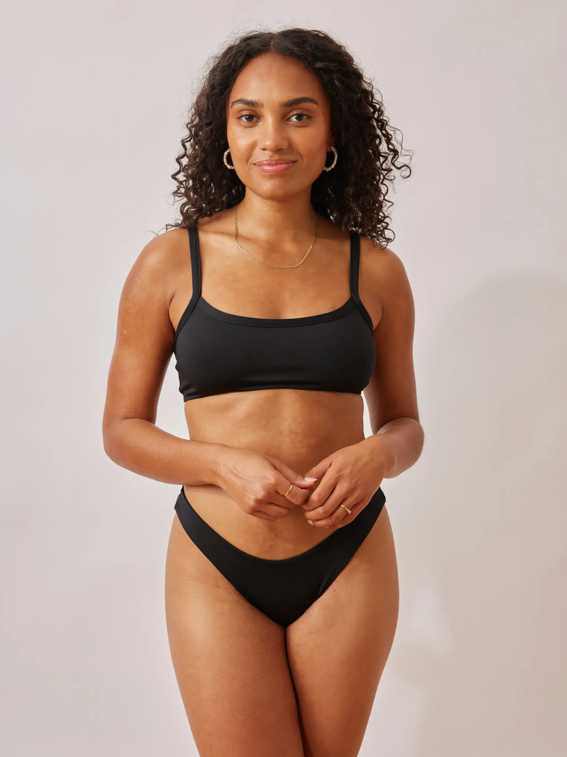 Djerf Avenue Sportig Bikinitopp Svart Sale