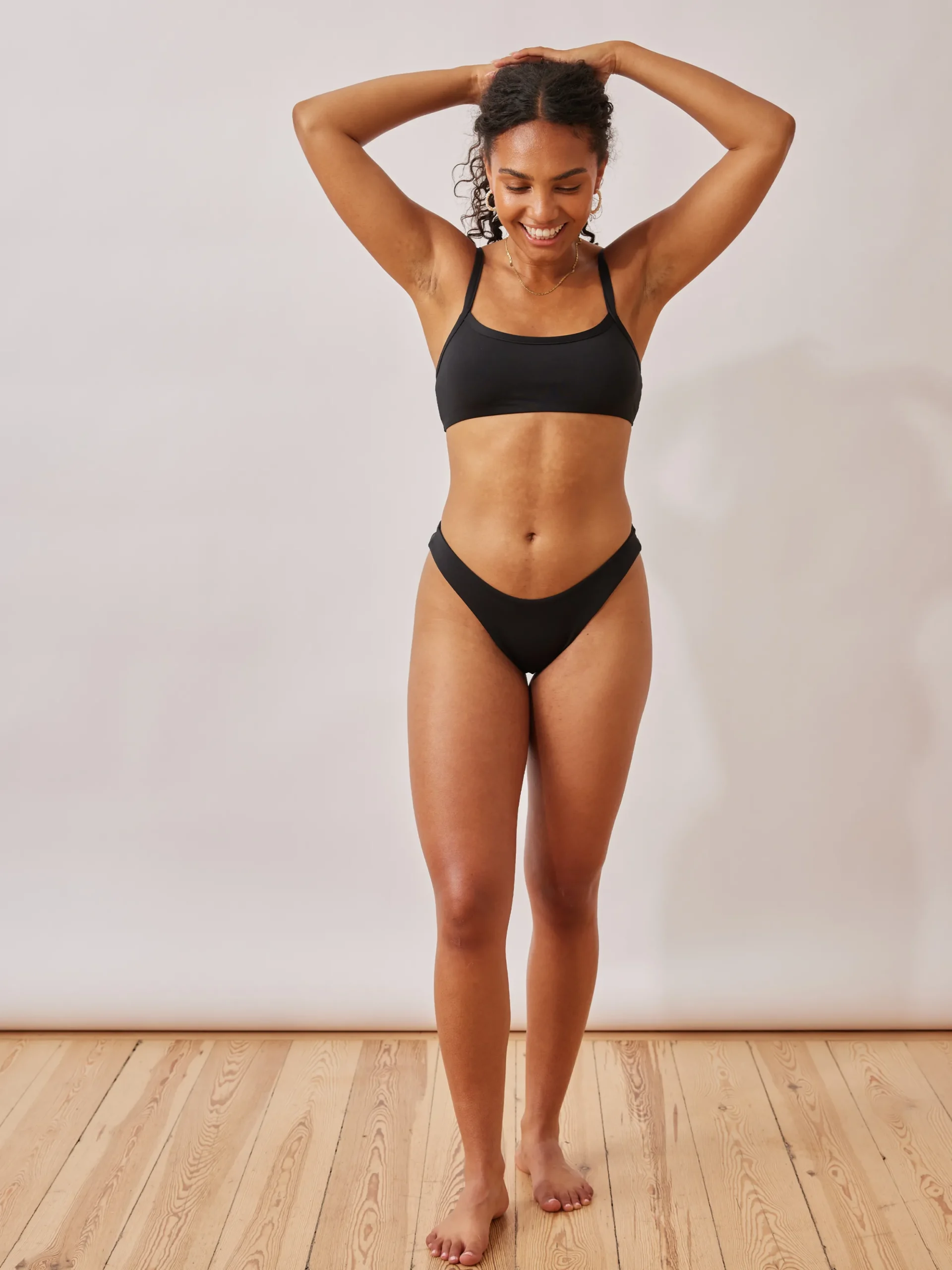 Djerf Avenue Sportig Bikinitopp Svart Sale