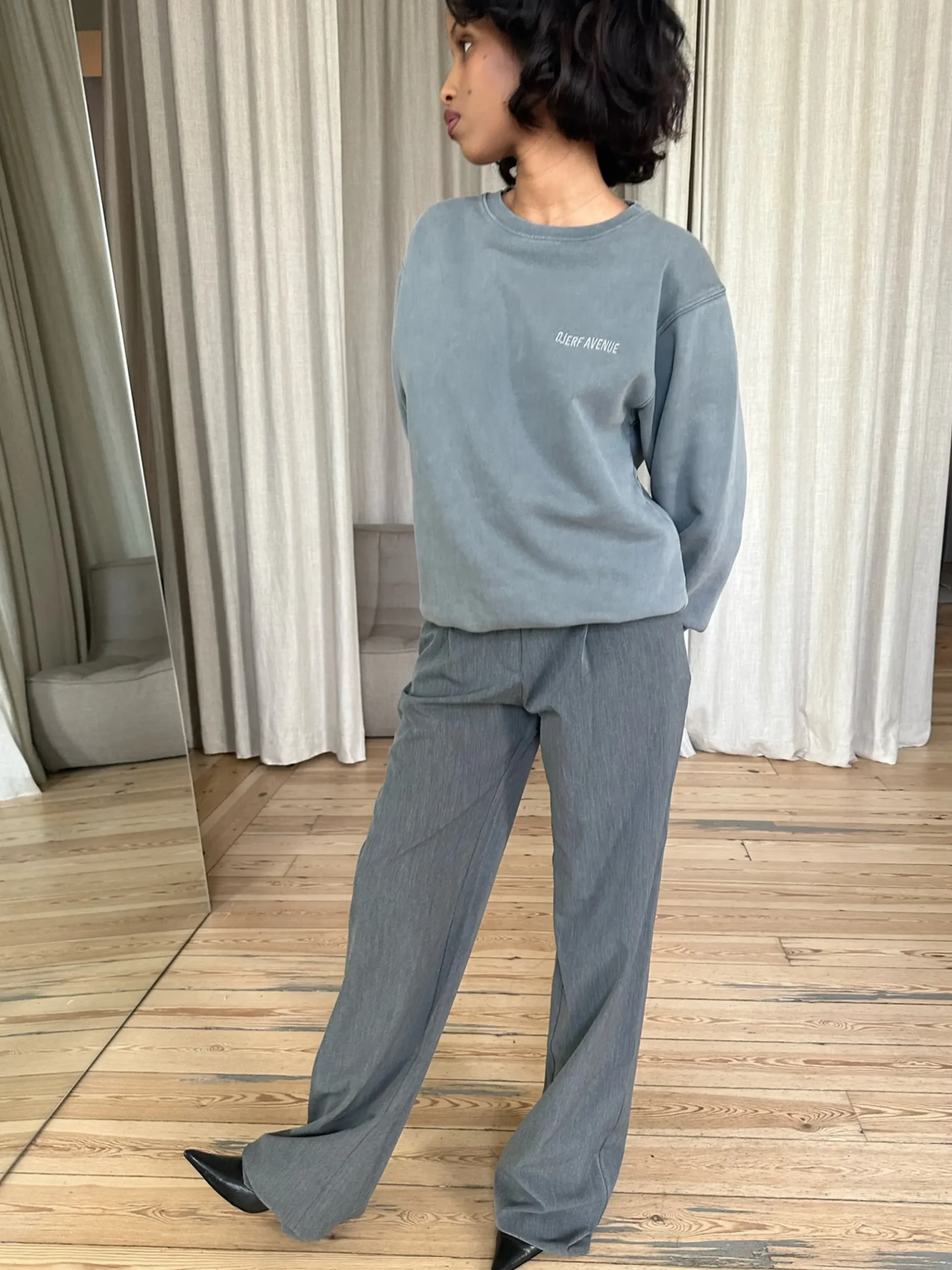 Djerf Avenue Staple Sweatshirt Washed Grey Cheap