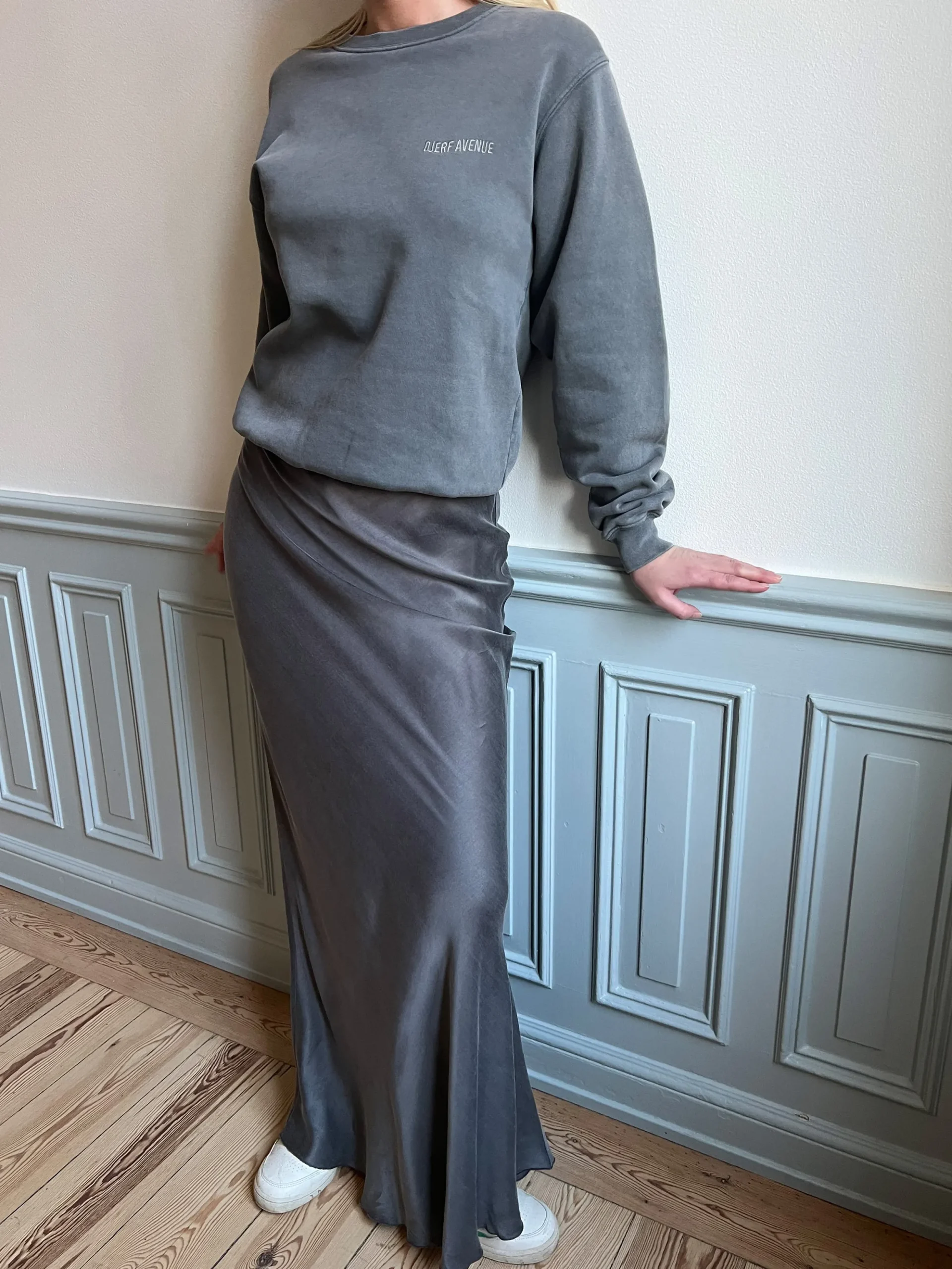 Djerf Avenue Staple Sweatshirt Washed Grey Cheap