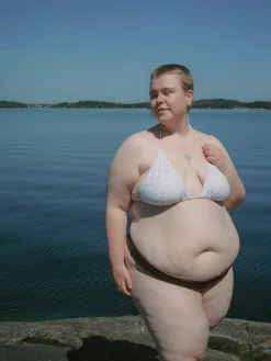 Djerf Avenue Triangel Top Butterfly Best Sale