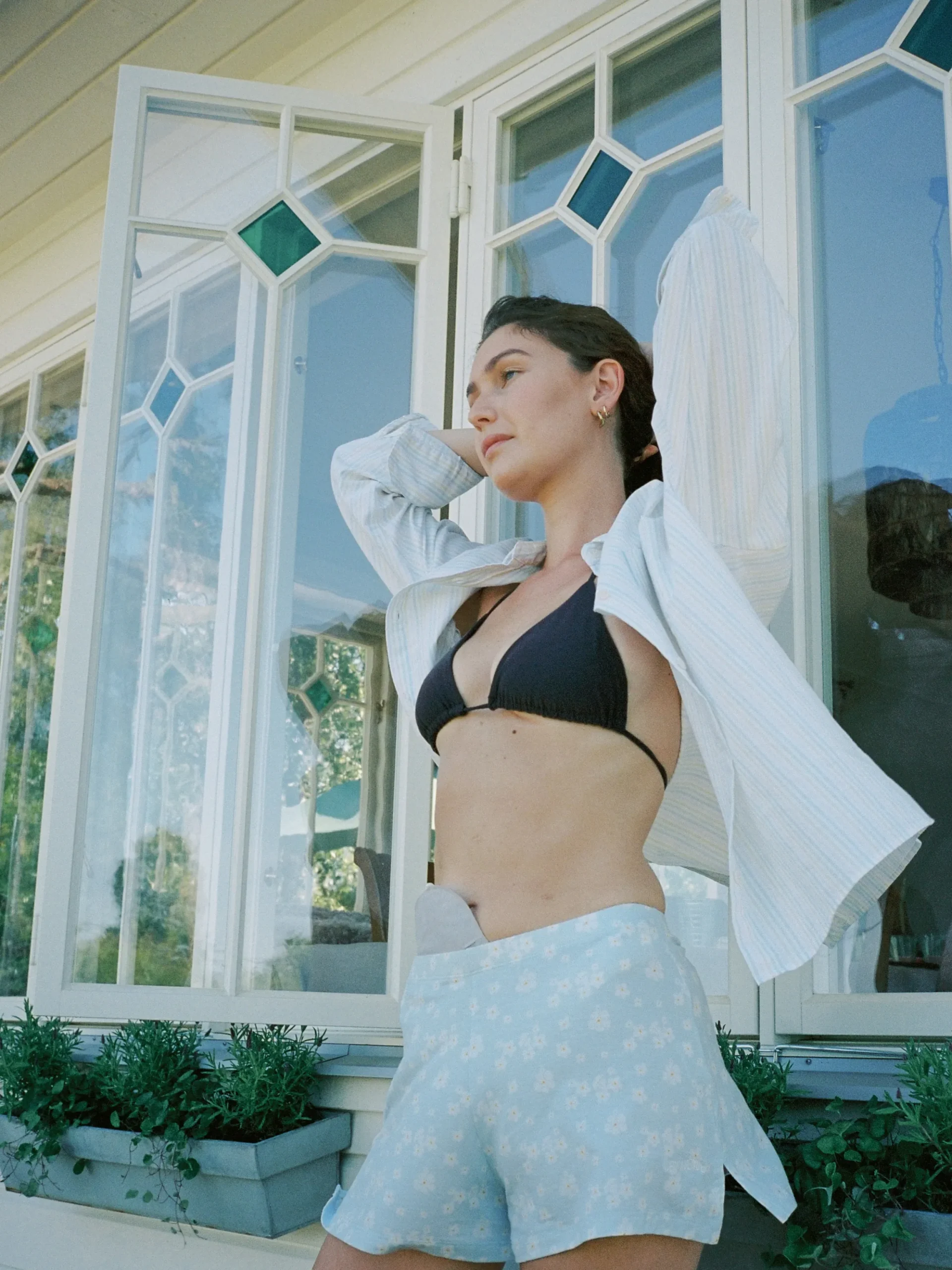 Djerf Avenue Triangel Top Mork Mocka Best