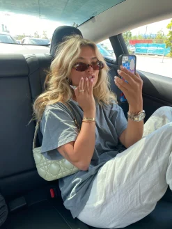 Djerf Avenue T-Shirt Tvattad Gra Sale