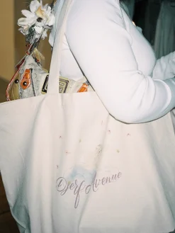 Djerf Avenue Tygpase Angeltryck Store